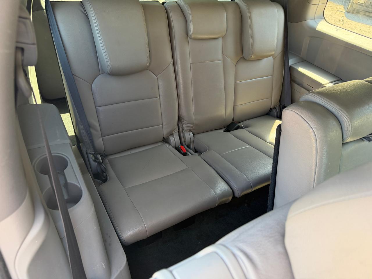 Honda Pilot LX 2WD 5-Spd AT 2014