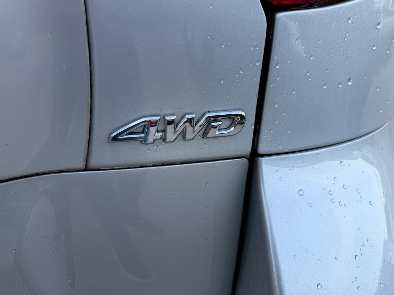 Toyota RAV4 Limited V6 4WD 2011
