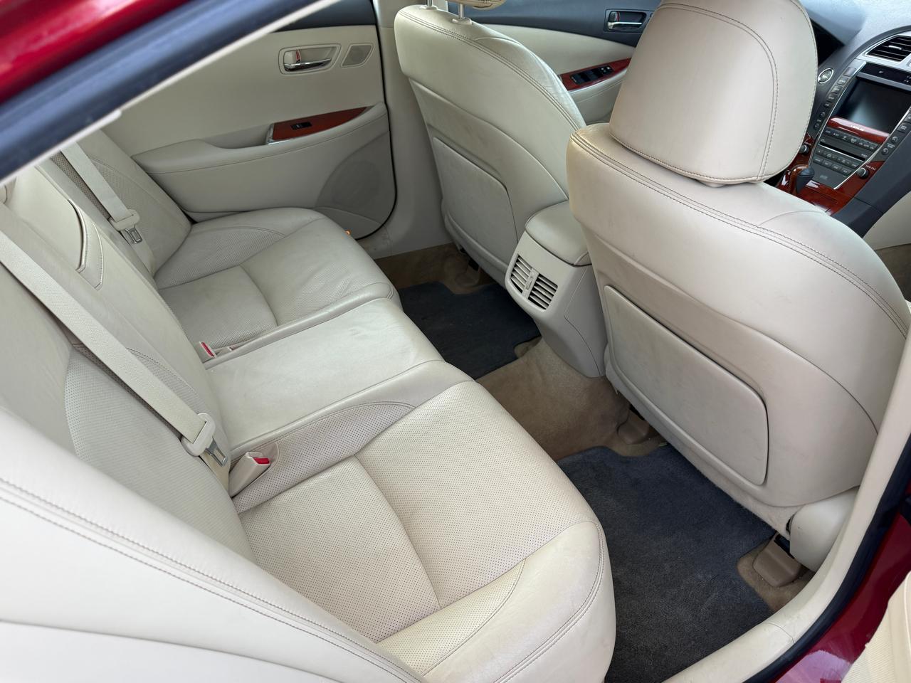 Lexus ES 350 Sedan 2010