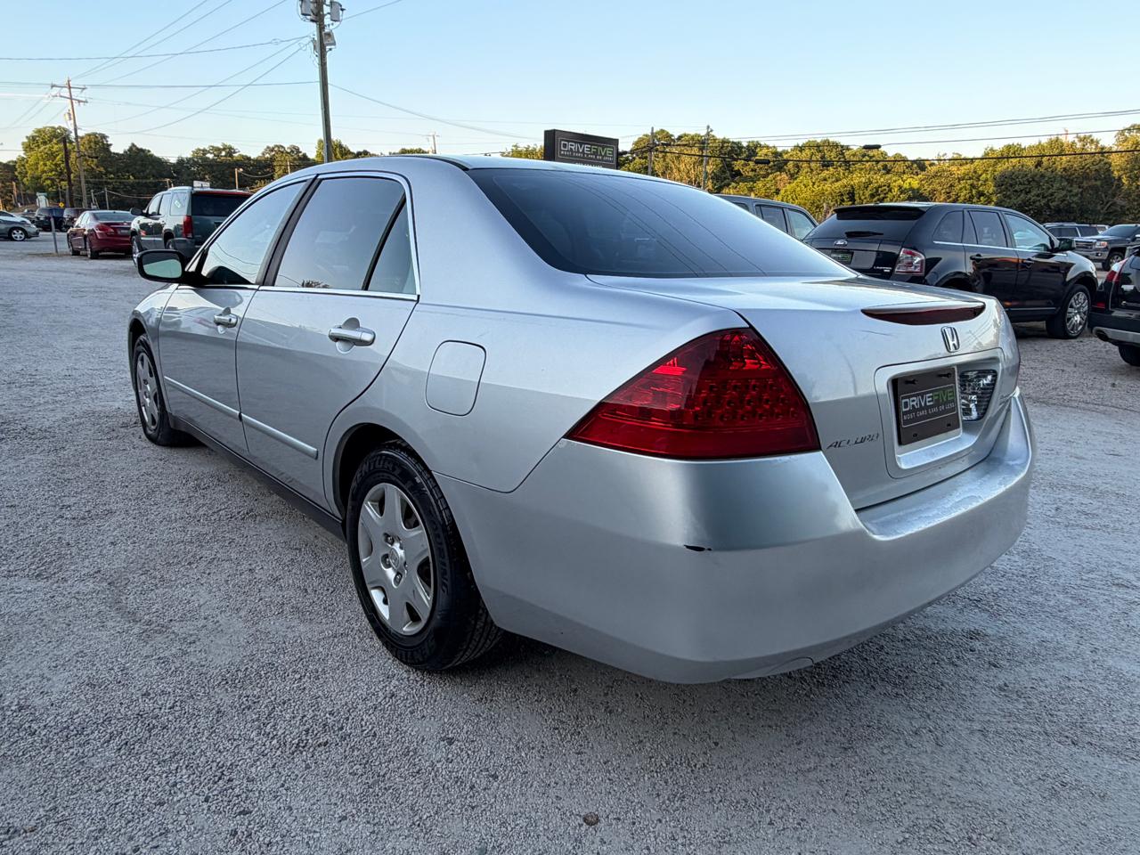 Honda Accord LX sedan AT 2007