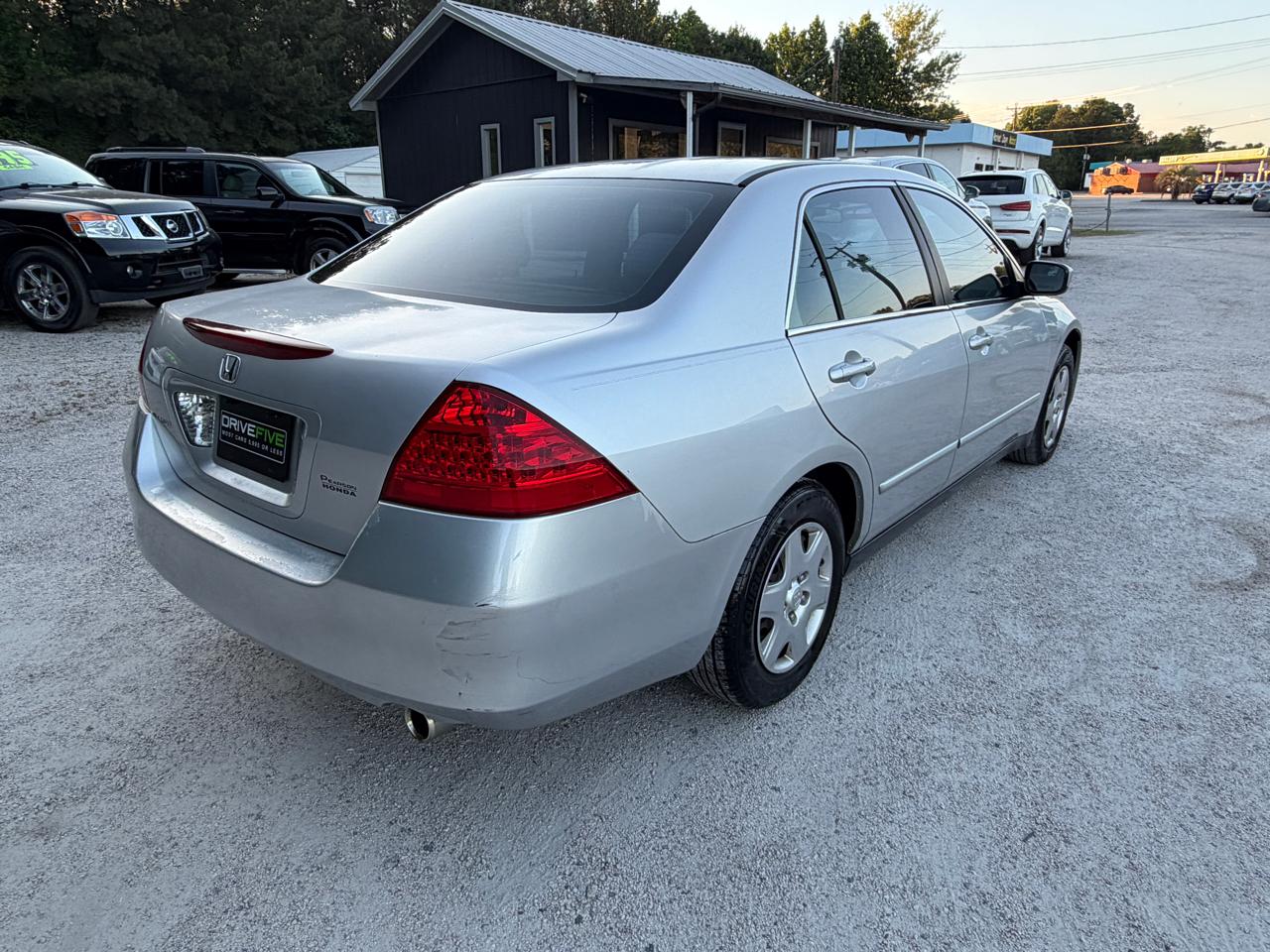 Honda Accord LX sedan AT 2007