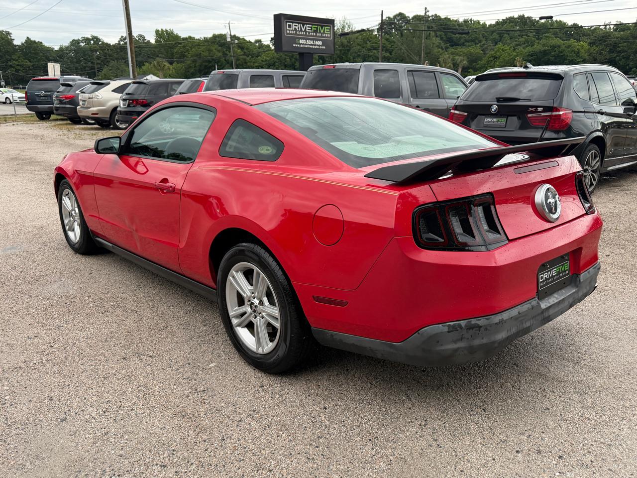 Ford Mustang V6 Coupe 2010