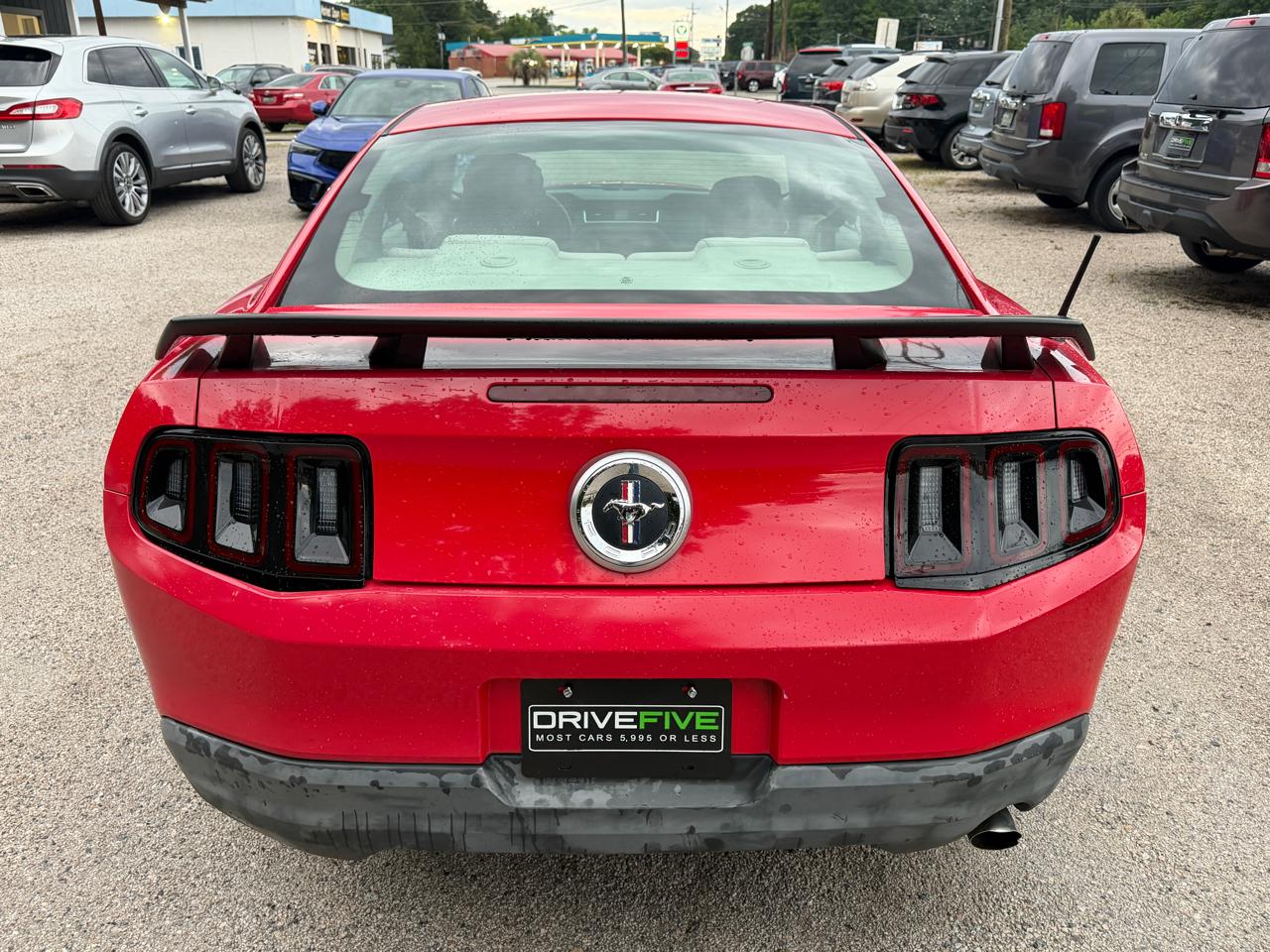 Ford Mustang V6 Coupe 2010