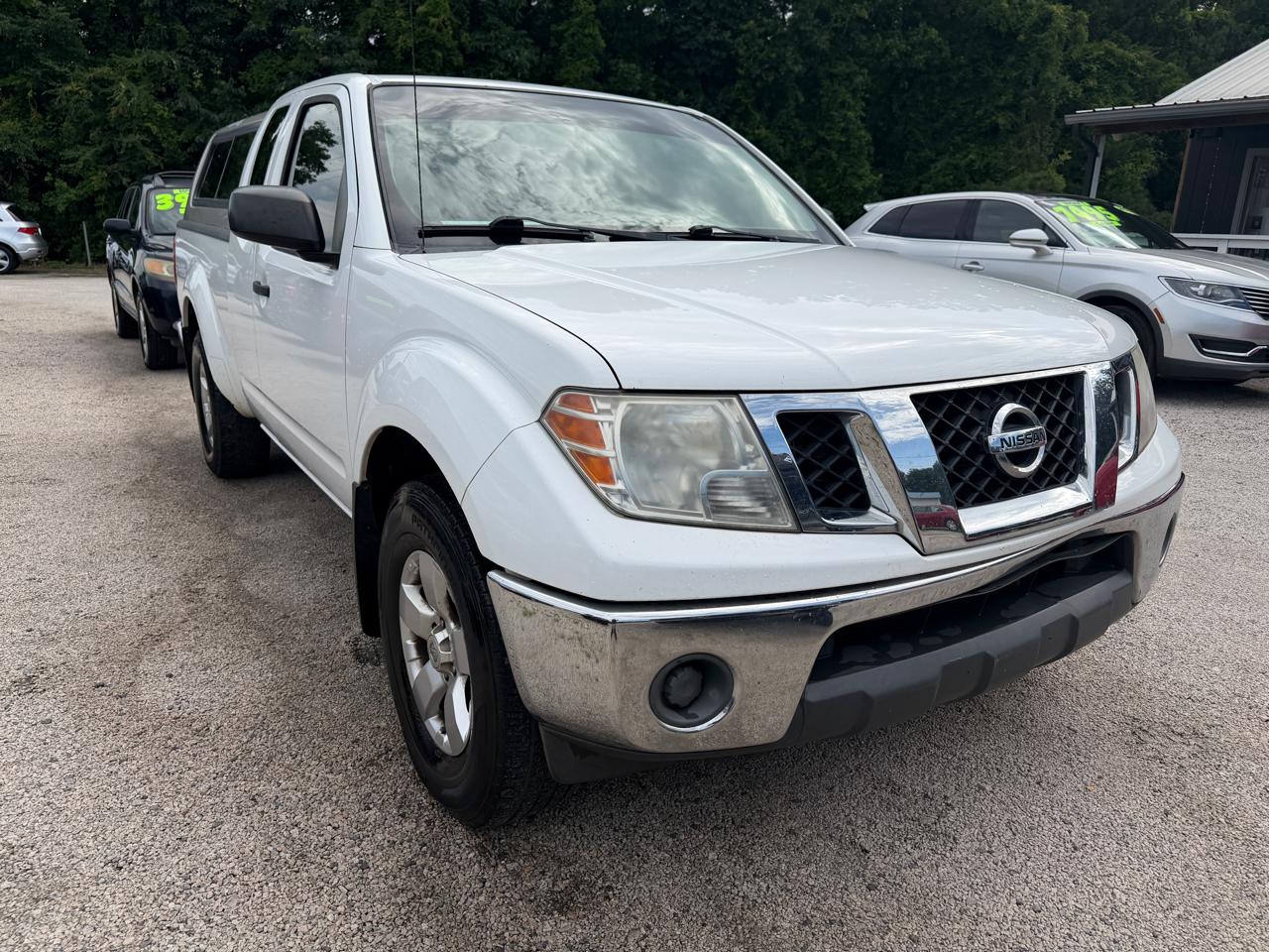 Nissan Frontier LE King Cab 4WD 2010