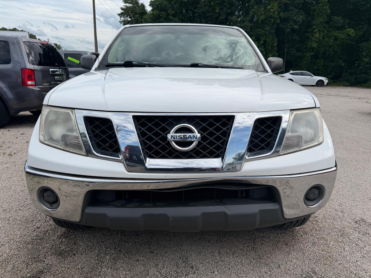 Nissan Frontier LE King Cab 4WD 2010