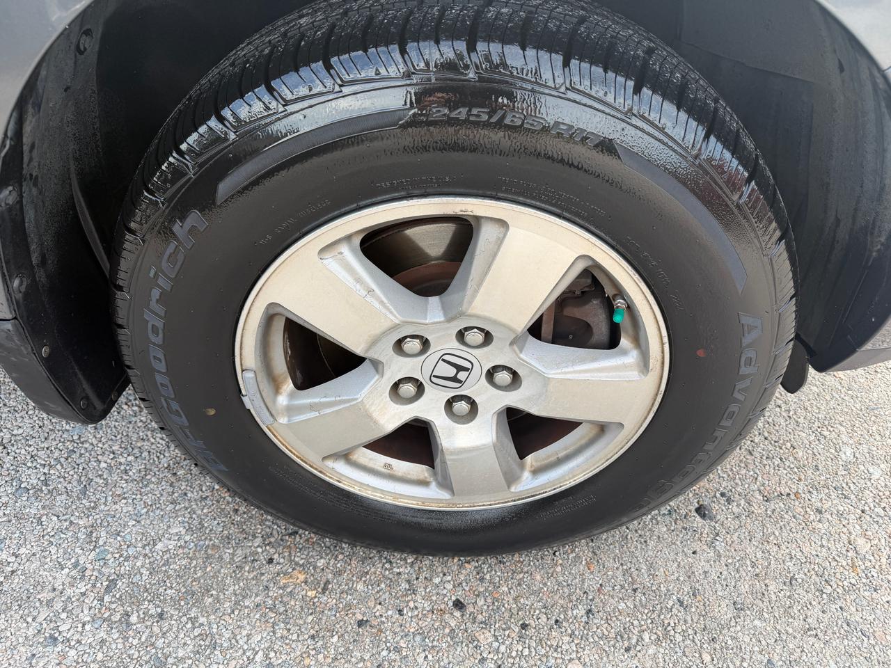 Honda Pilot LX 4WD 5-Spd AT 2011