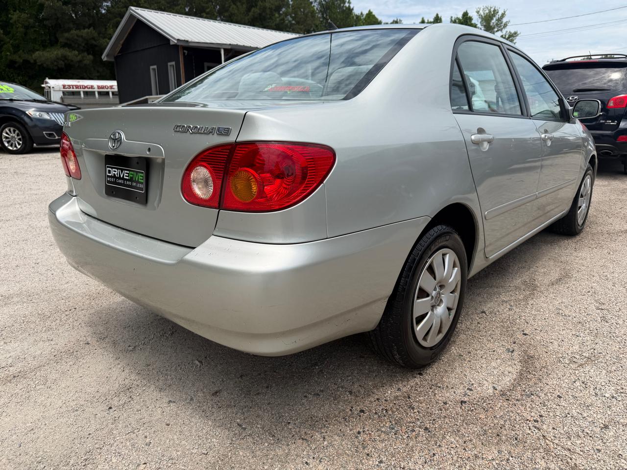 Toyota Corolla CE 2003