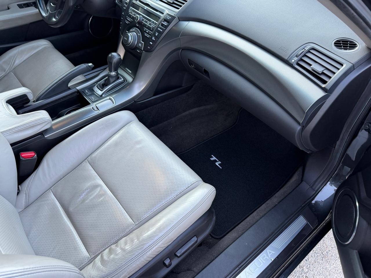 Acura TL 6-Speed AT SH-AWD with Tech Package and HPT 2012