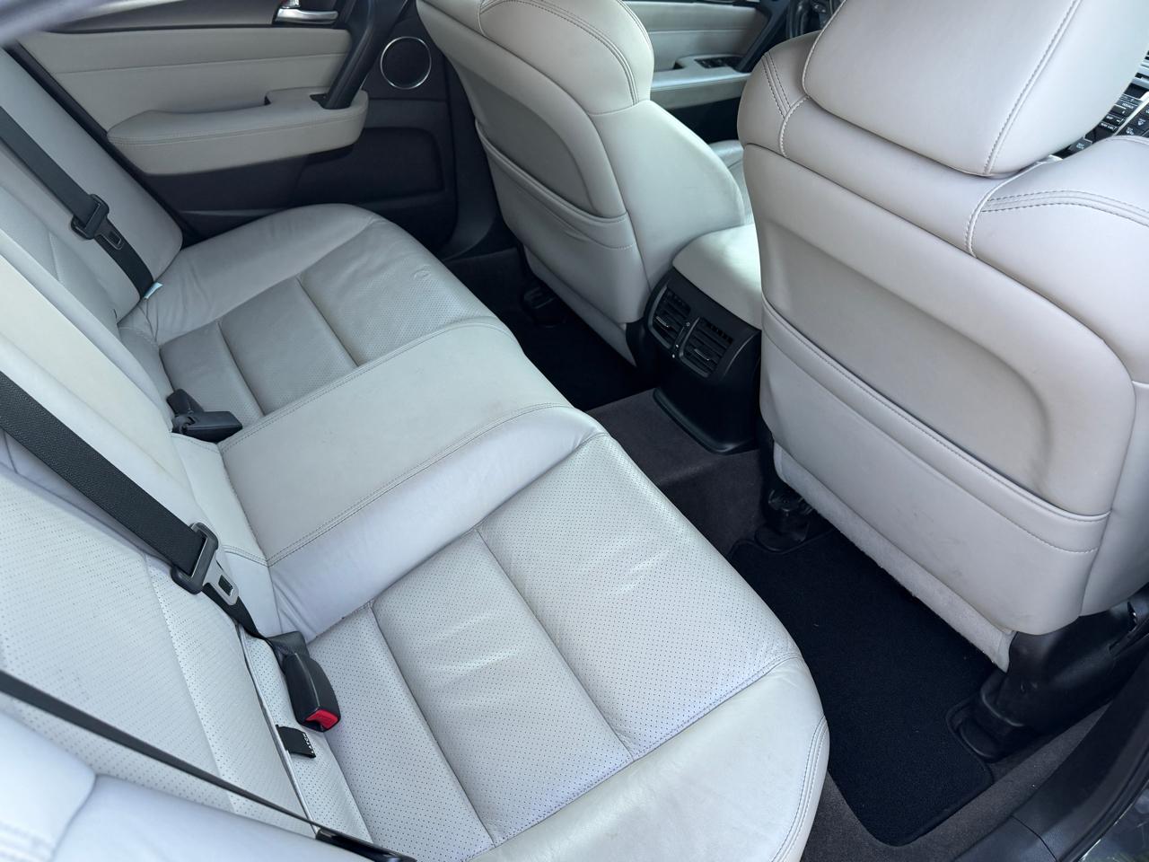 Acura TL 6-Speed AT SH-AWD with Tech Package and HPT 2012