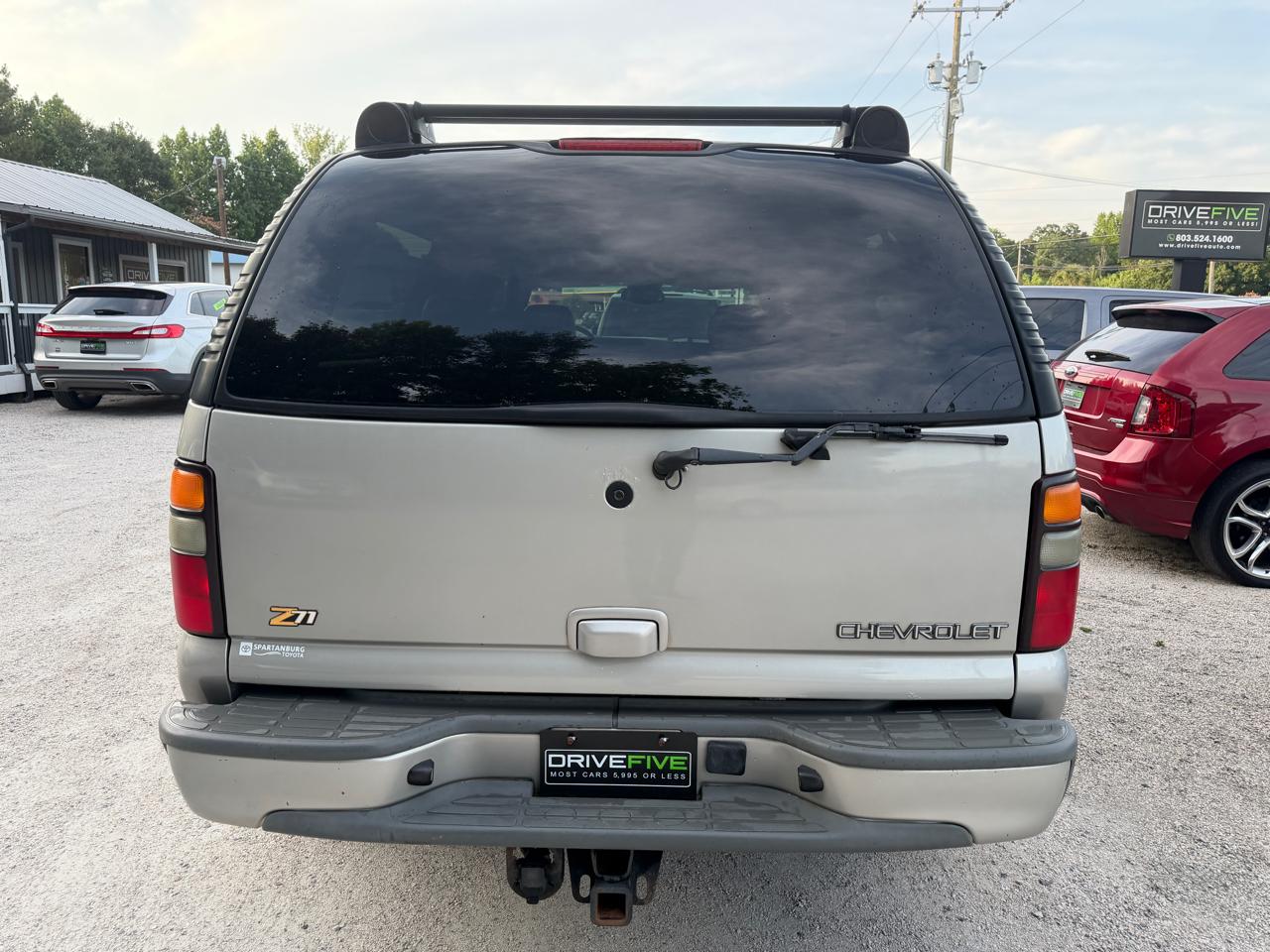 Chevrolet Suburban 1500 4WD 2004