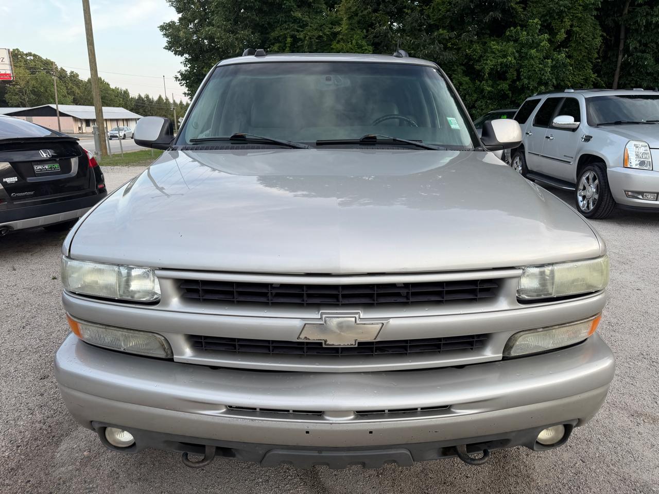 Chevrolet Suburban 1500 4WD 2004
