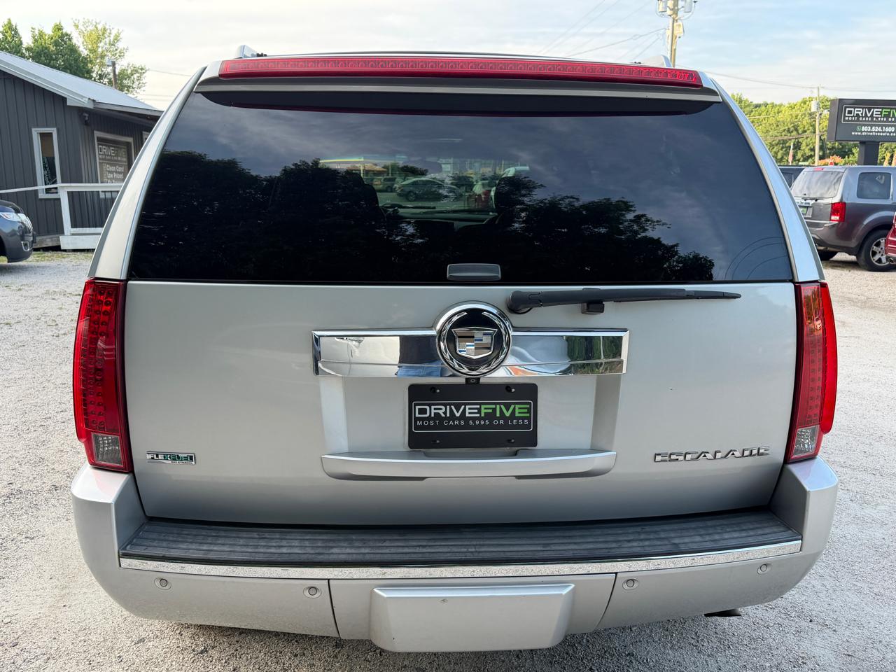 Cadillac Escalade AWD Luxury 2010