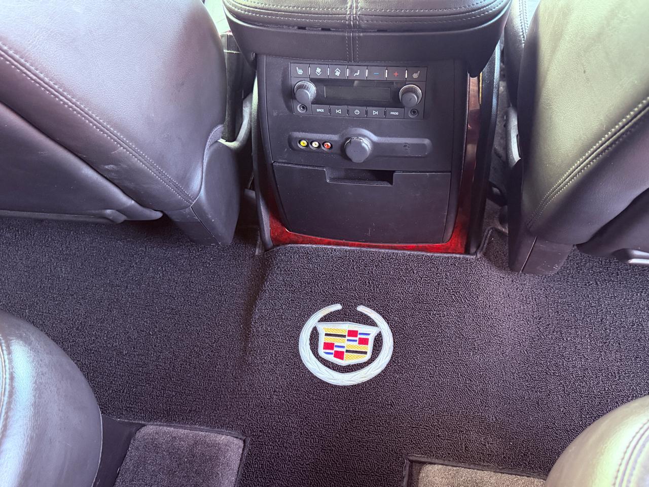 Cadillac Escalade AWD Luxury 2010