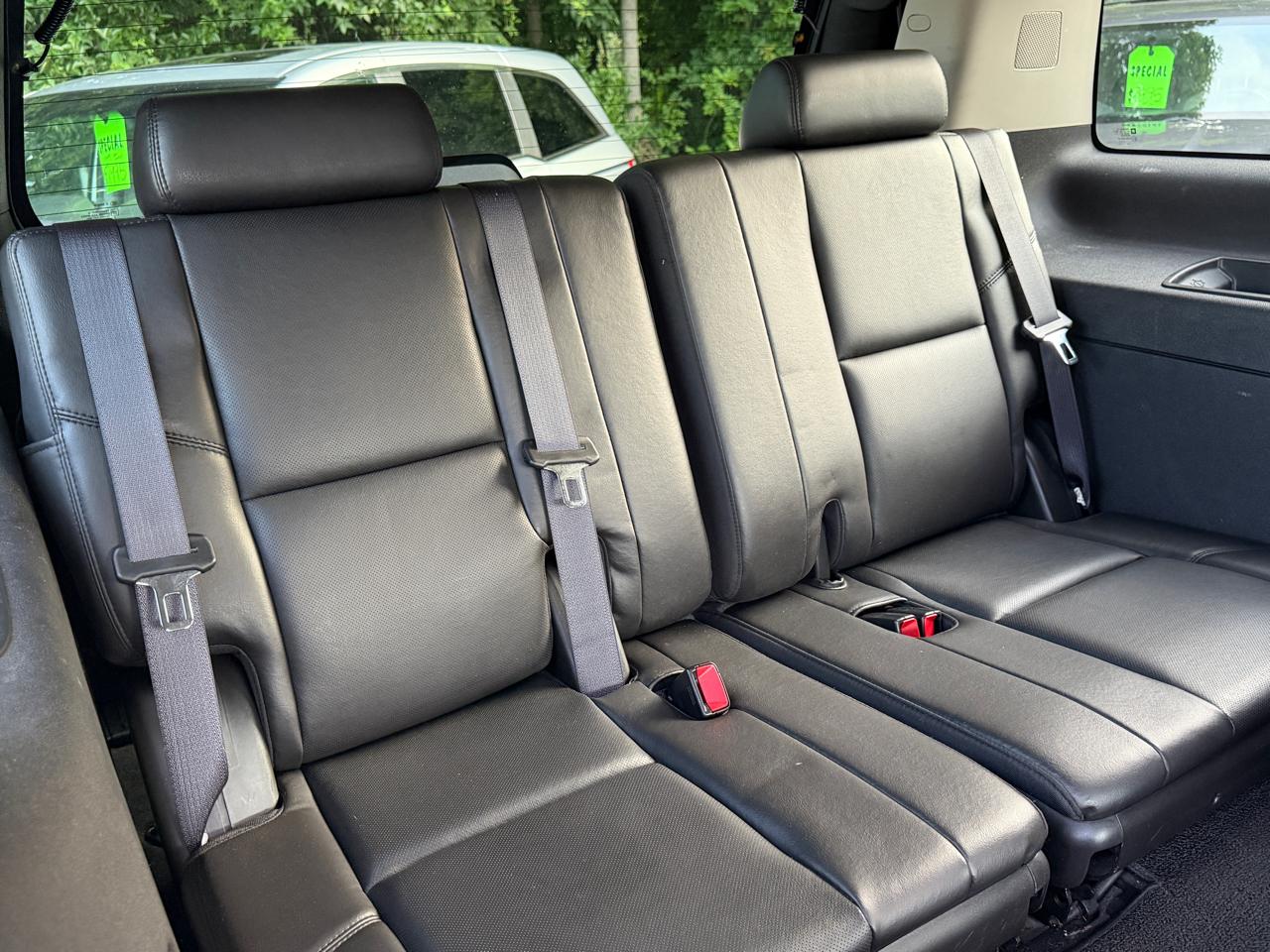 Cadillac Escalade AWD Luxury 2010