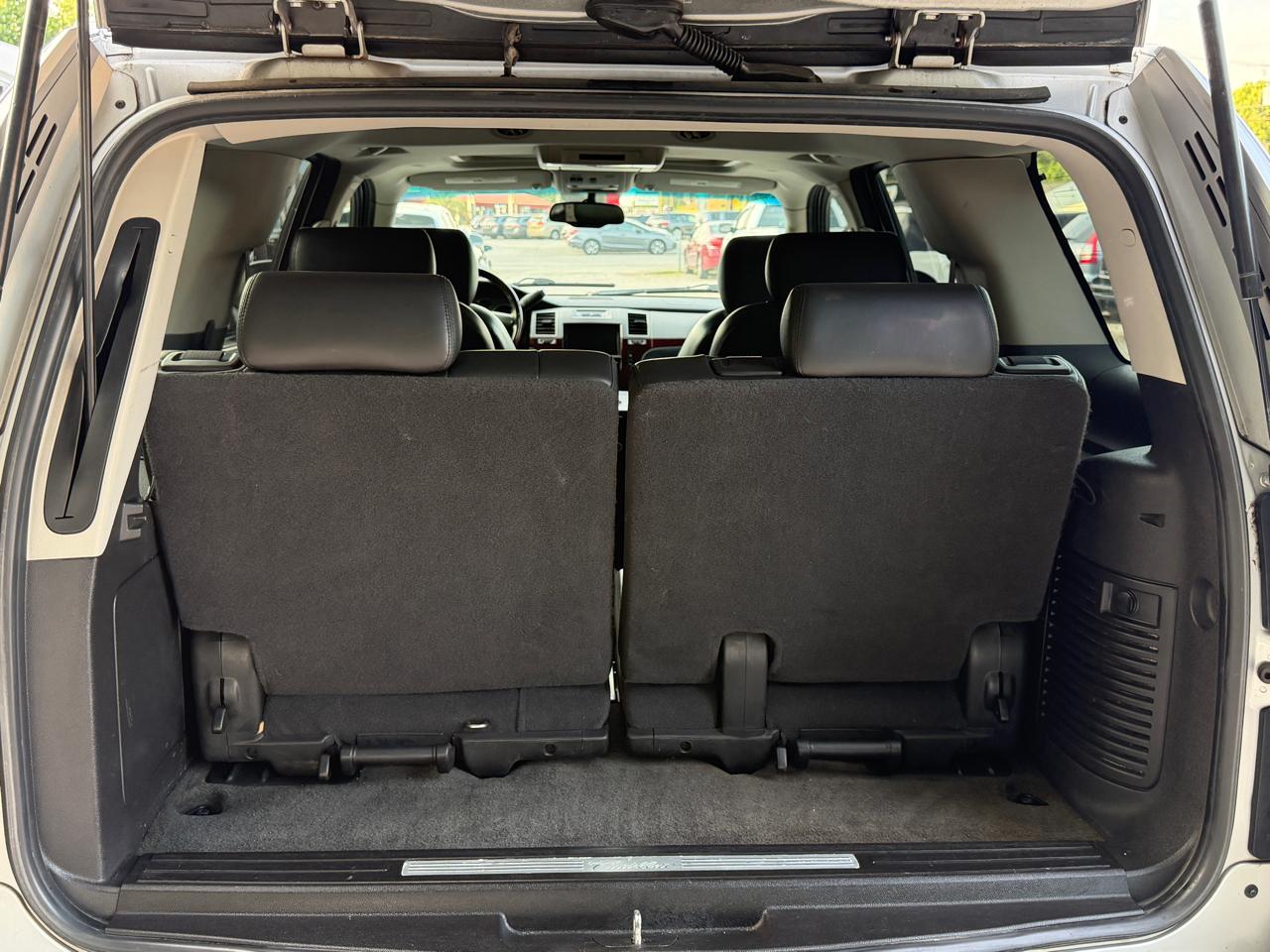 Cadillac Escalade AWD Luxury 2010
