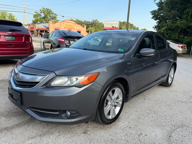 Gray 2014 Acura ILX 2.0L FWD with Technology Package Sedan Front-Wheel Drive Automatic