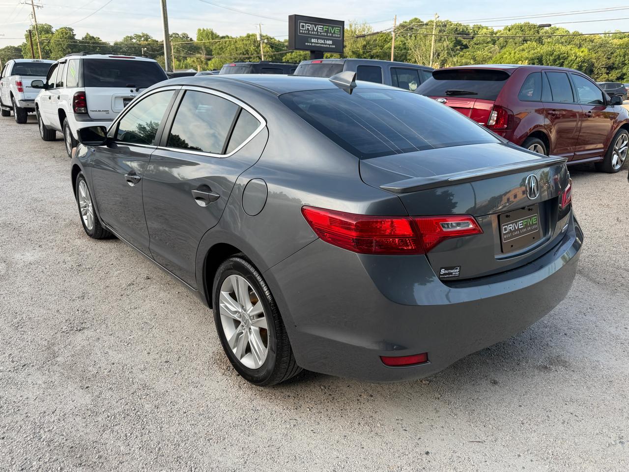 Acura ILX CVT Hybrid w/ Technology Package 2014