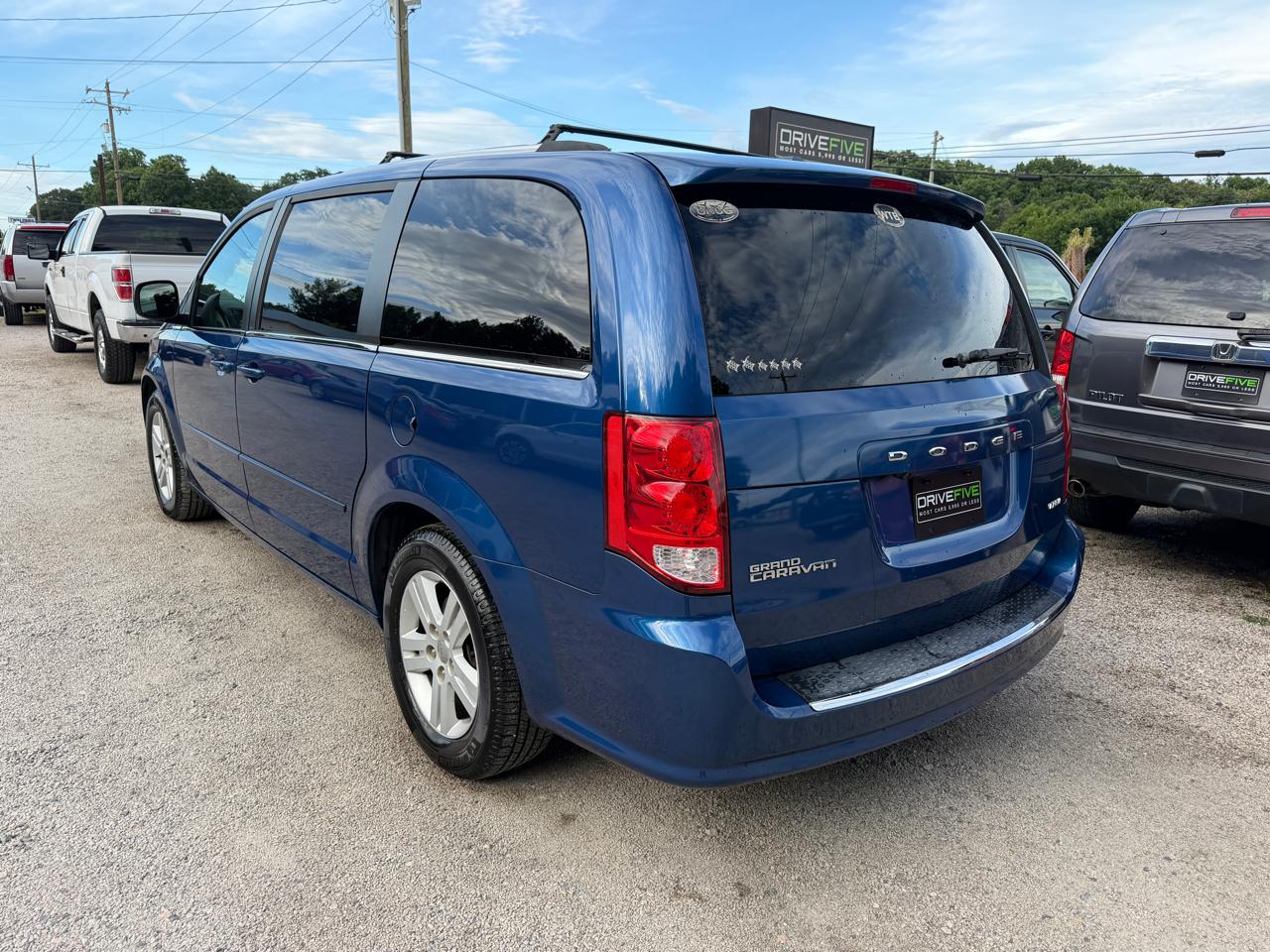 Dodge Grand Caravan Crew 2011