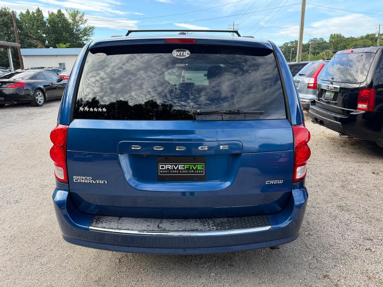 Dodge Grand Caravan Crew 2011