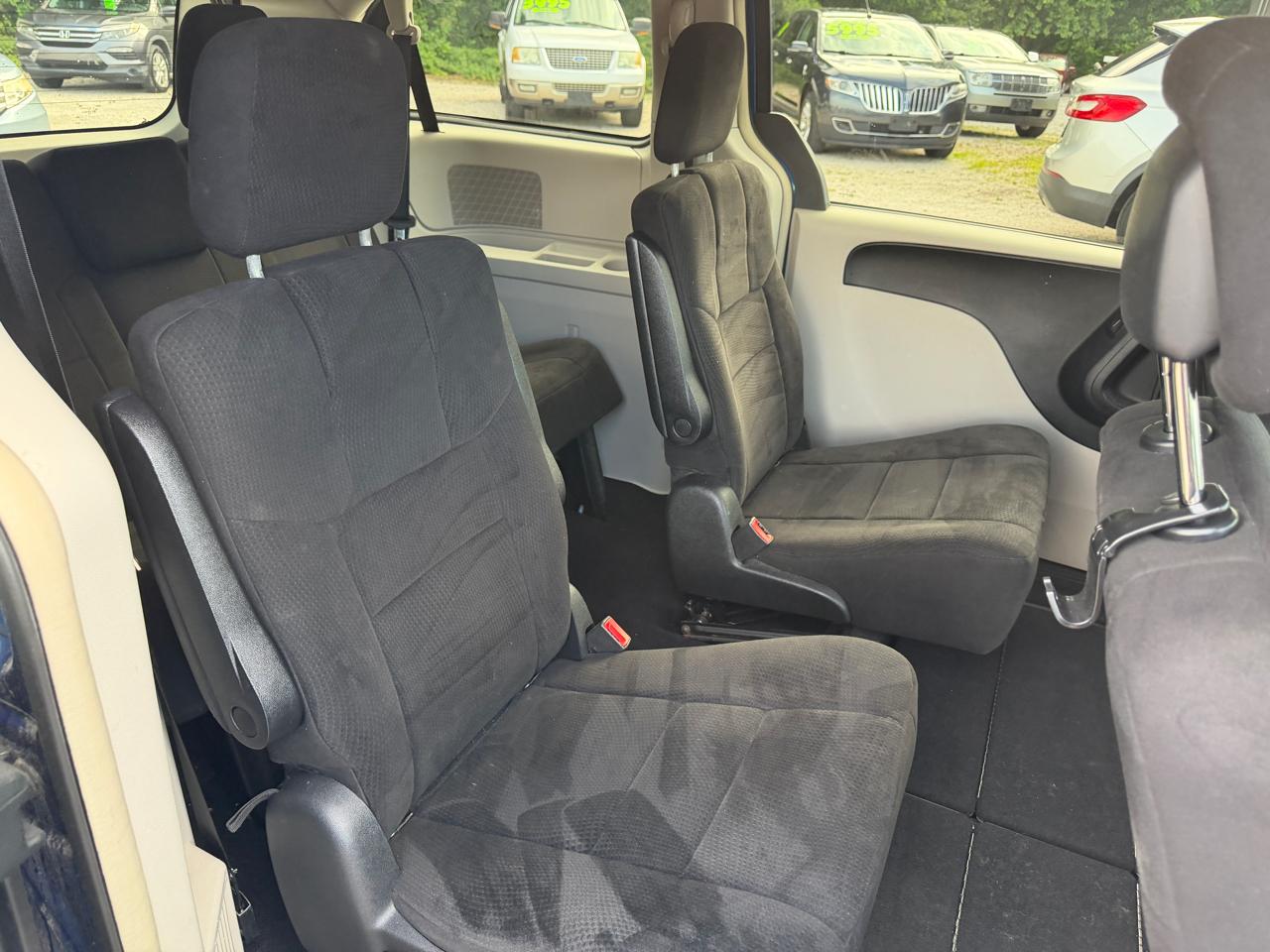 Dodge Grand Caravan Crew 2011