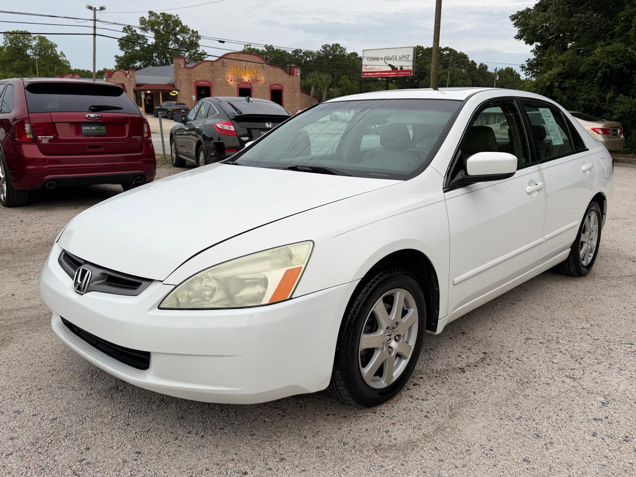 2005 Honda Accord EX V-6 Sedan AT with Navigation System and XM Radi