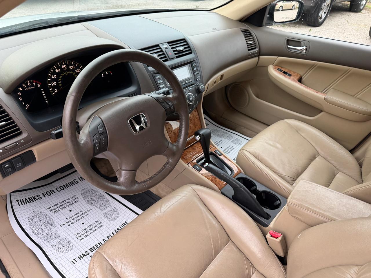 Honda Accord EX V-6 Sedan AT with Navigation System and XM Radi 2005