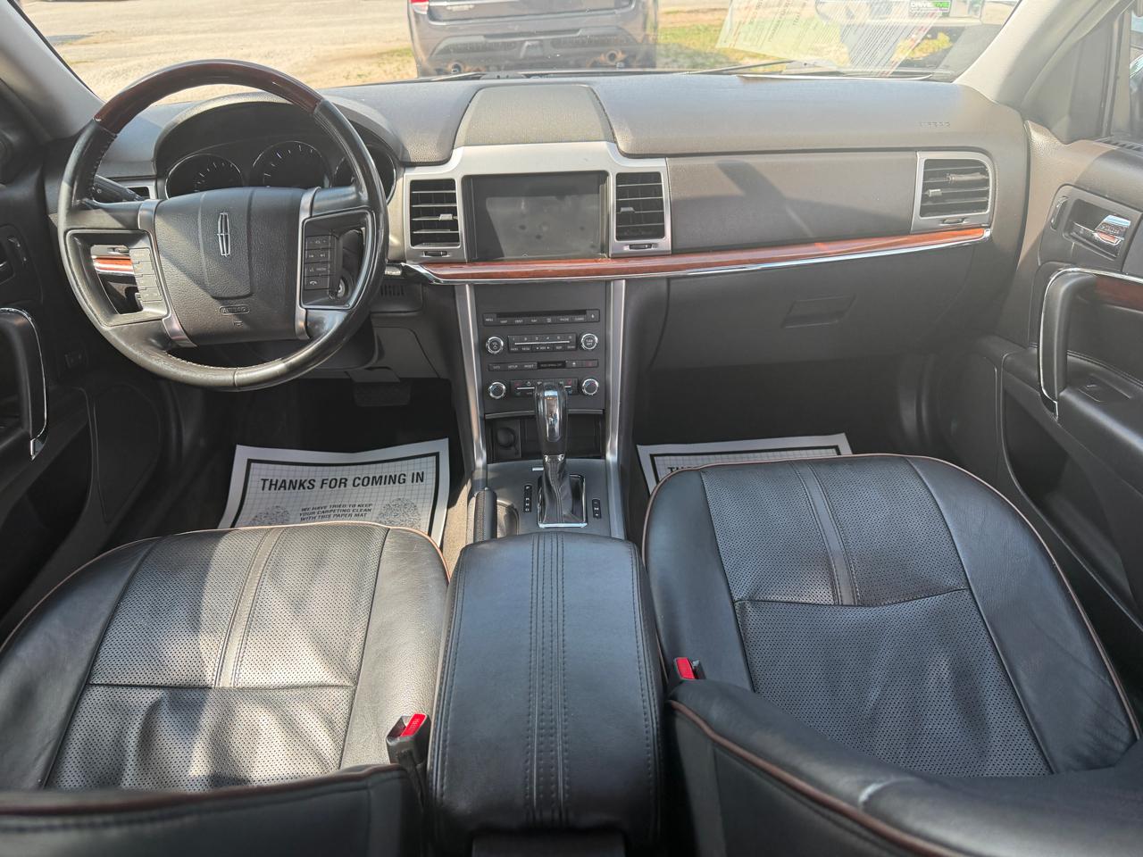 Lincoln MKZ FWD 2011