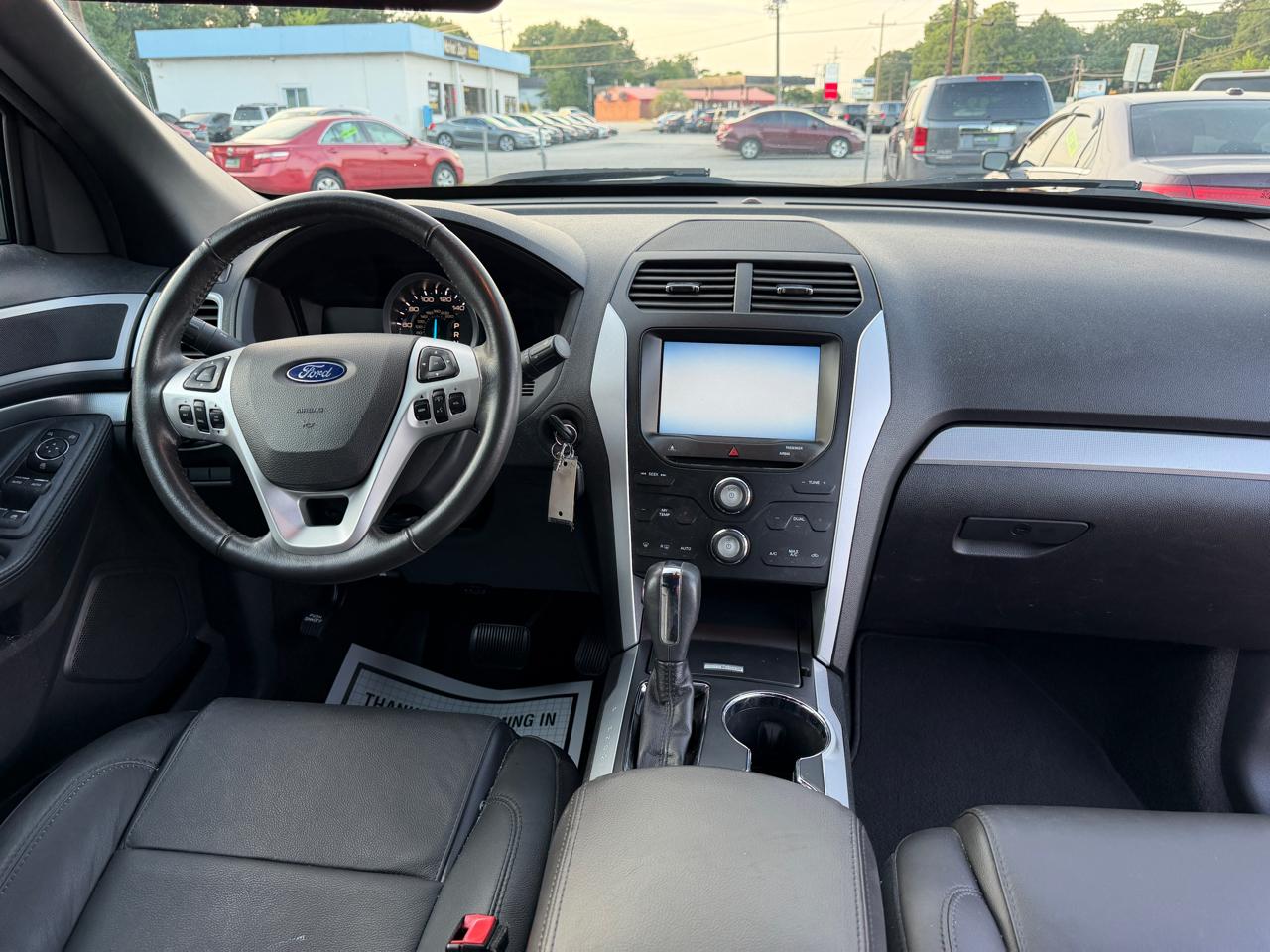 Ford Explorer 4dr 114" WB 4.6L XLT AWD 2015