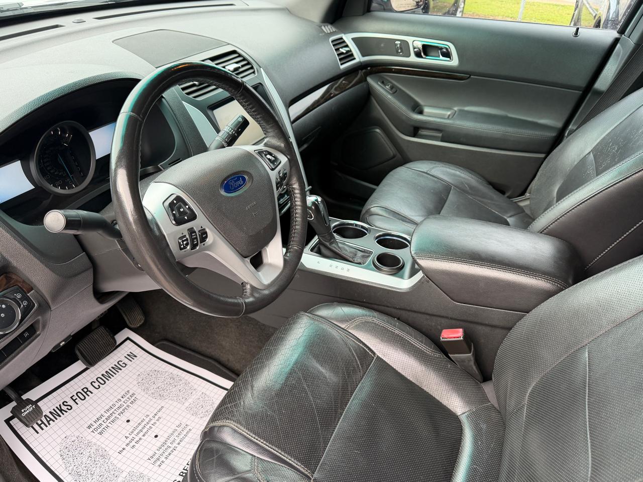 Ford Explorer Limited FWD 2011