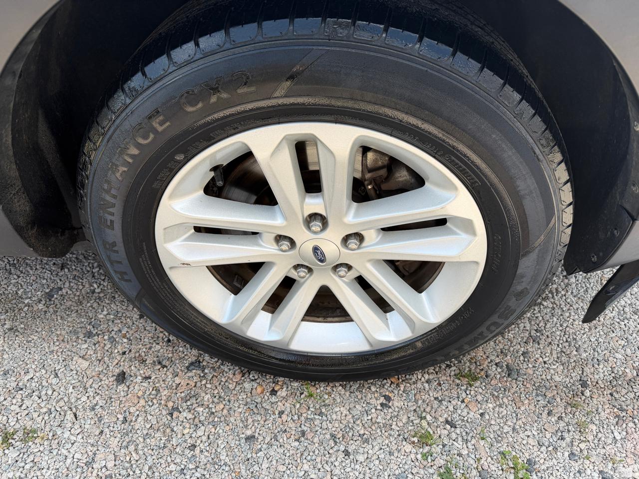 Ford Explorer 2WD 4dr V6 XLT 2015