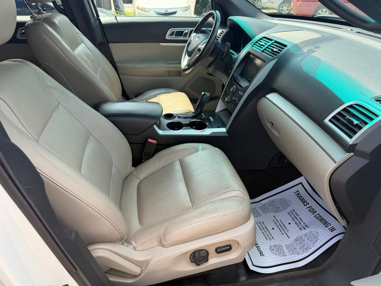 Ford Explorer 2WD 4dr V6 XLT 2015