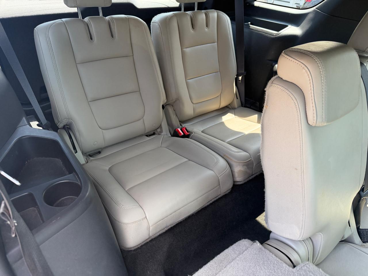 Ford Explorer 2WD 4dr V6 XLT 2015