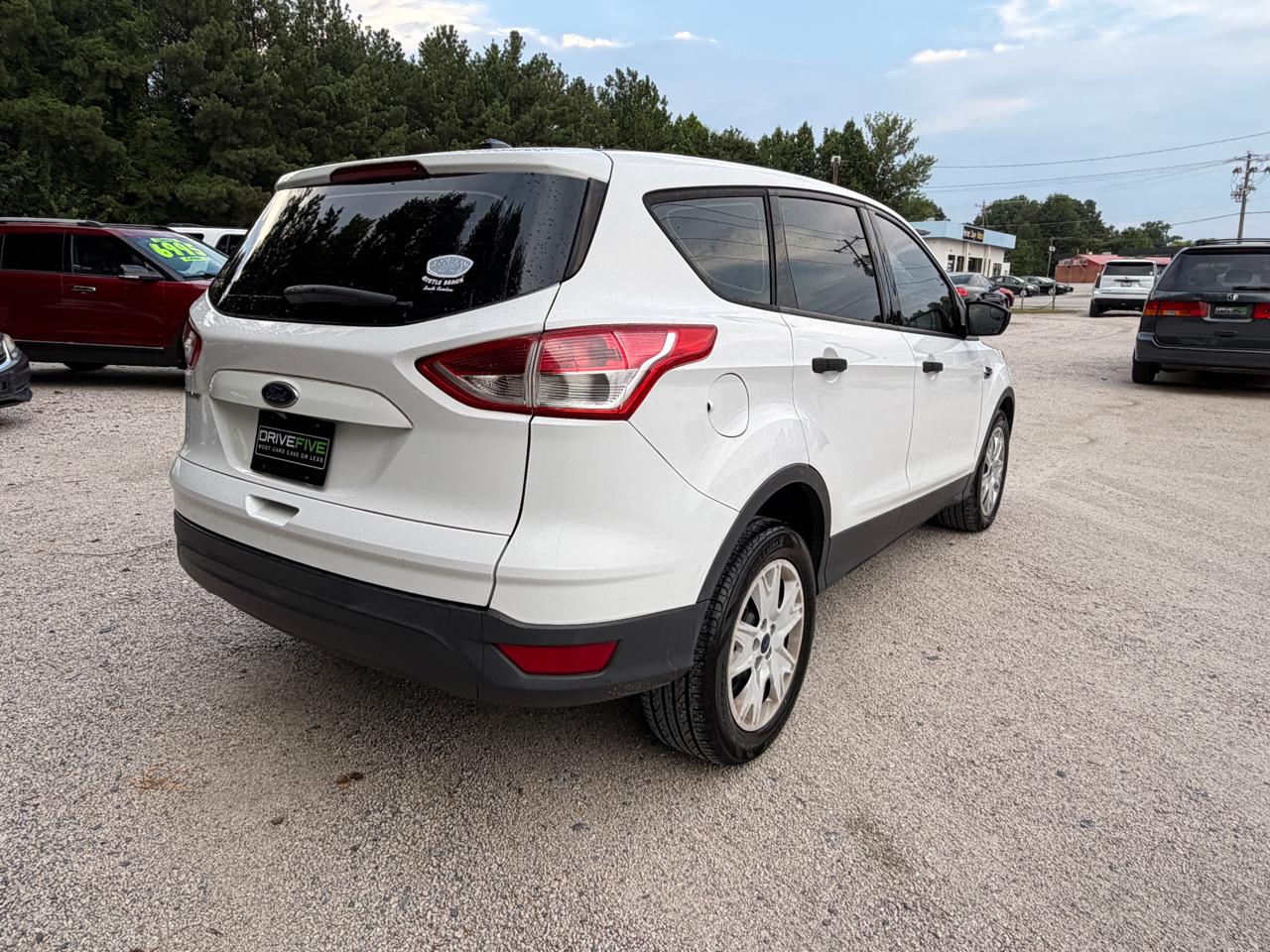 Ford Escape S FWD 2014