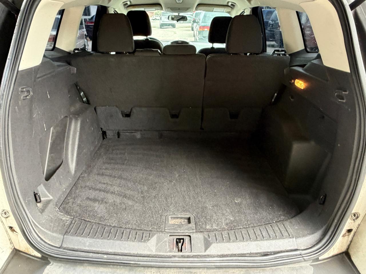 Ford Escape S FWD 2014