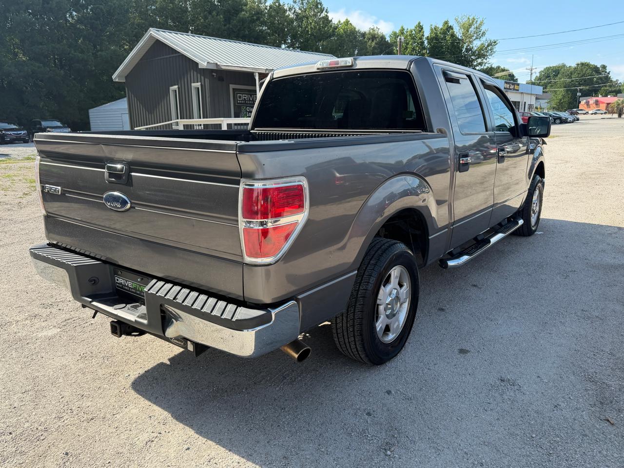 Ford F-150 2WD SuperCab 145" XLT 2010