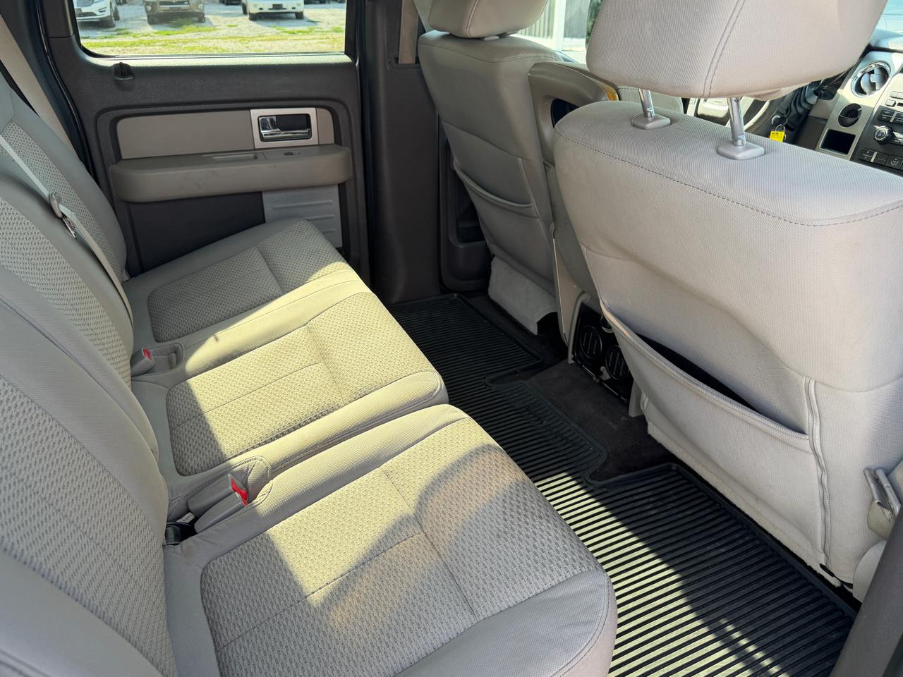 Ford F-150 2WD SuperCab 145" XLT 2010