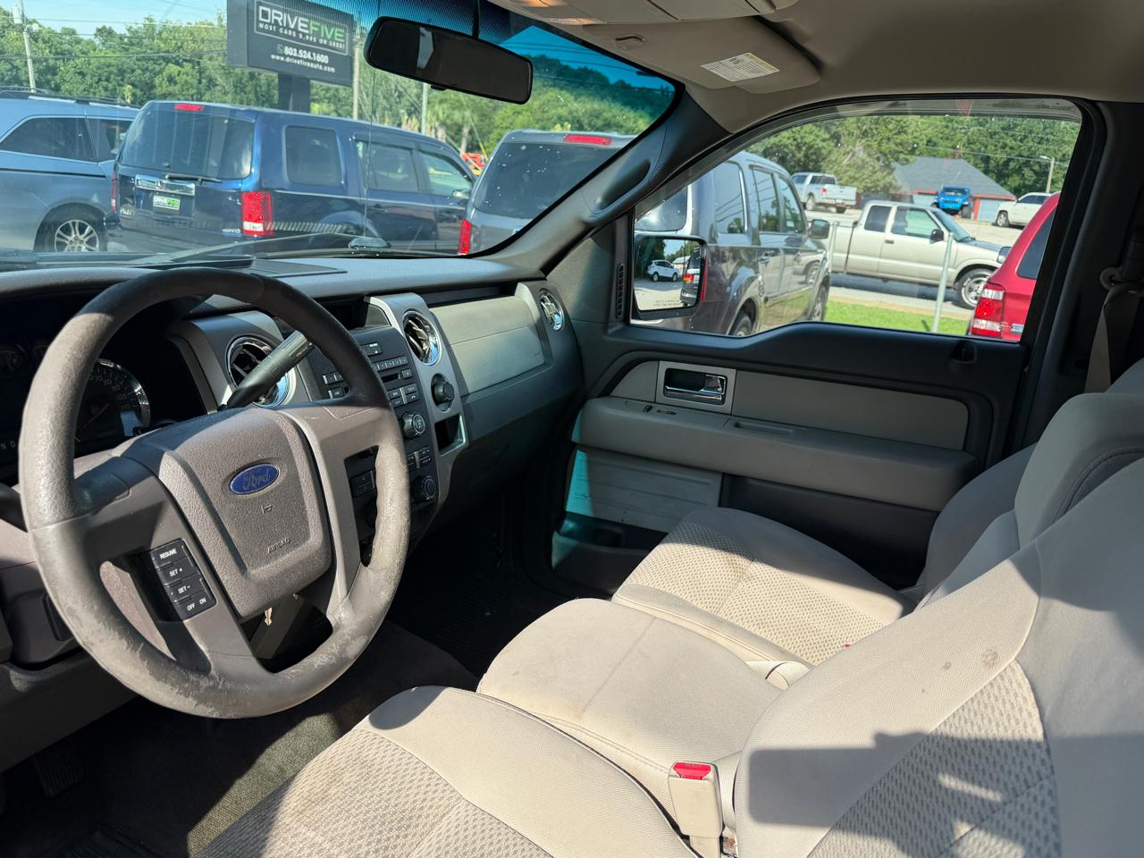 Ford F-150 2WD SuperCab 145" XLT 2010