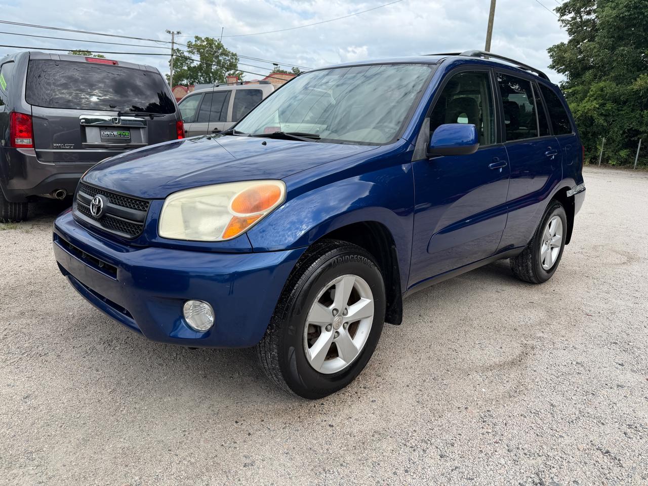 Toyota RAV4 2WD 2004