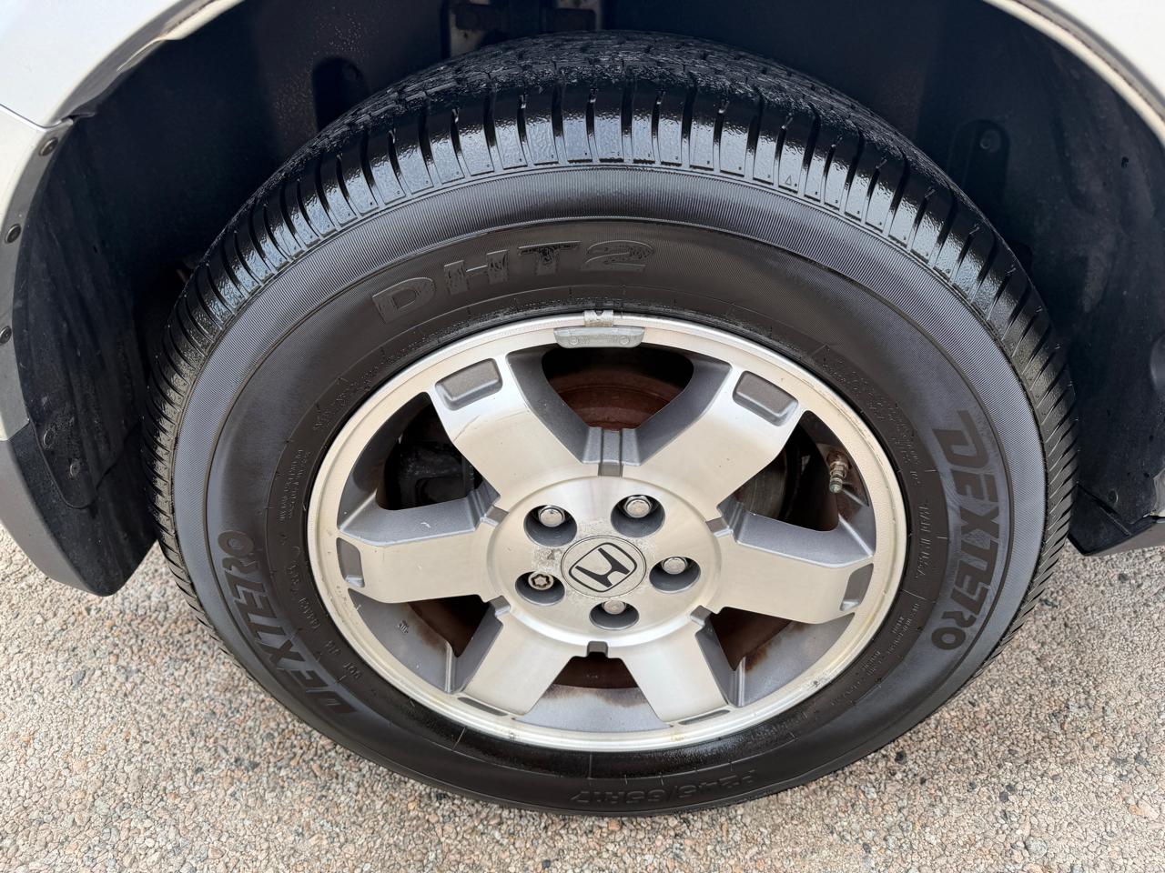 Honda Pilot Touring 4WD 5-Spd AT with DVD 2010