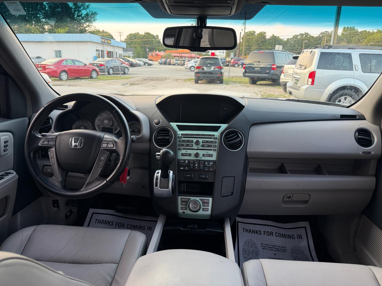 Honda Pilot Touring 2WD with DVD 2009