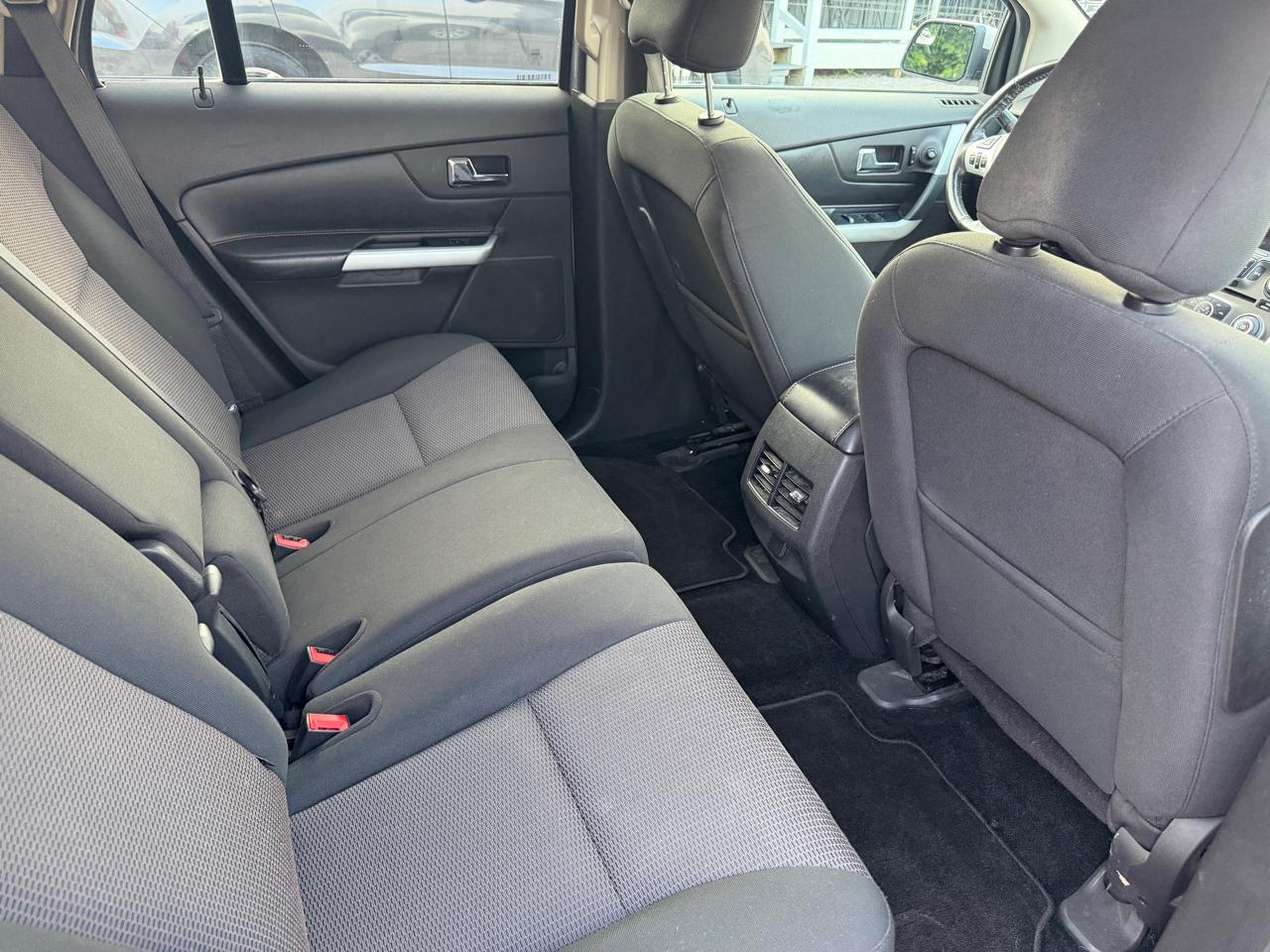 Ford Edge SEL FWD 2012