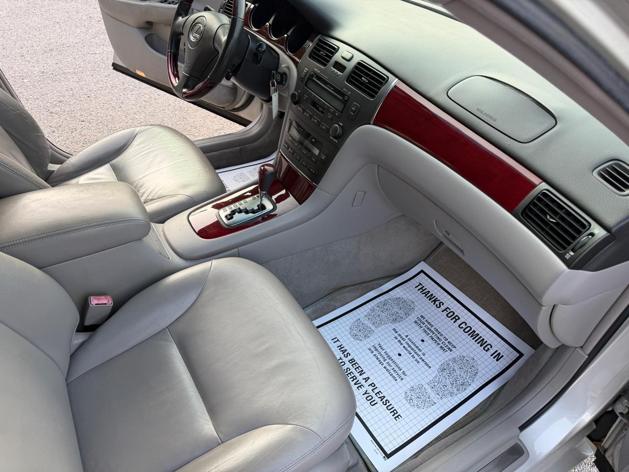 Lexus ES 300 Sedan 2003