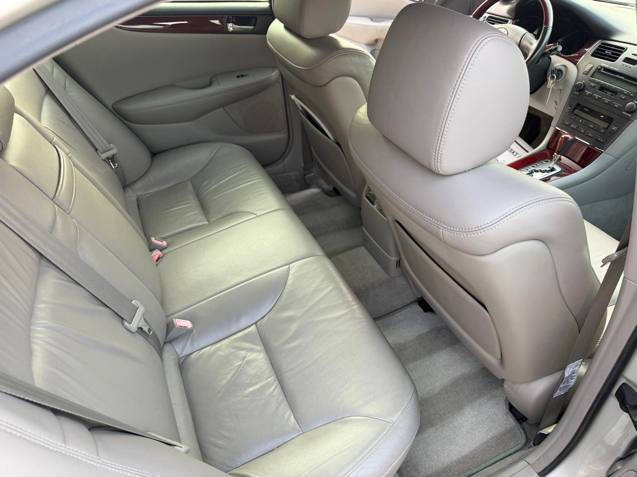 Lexus ES 300 Sedan 2003