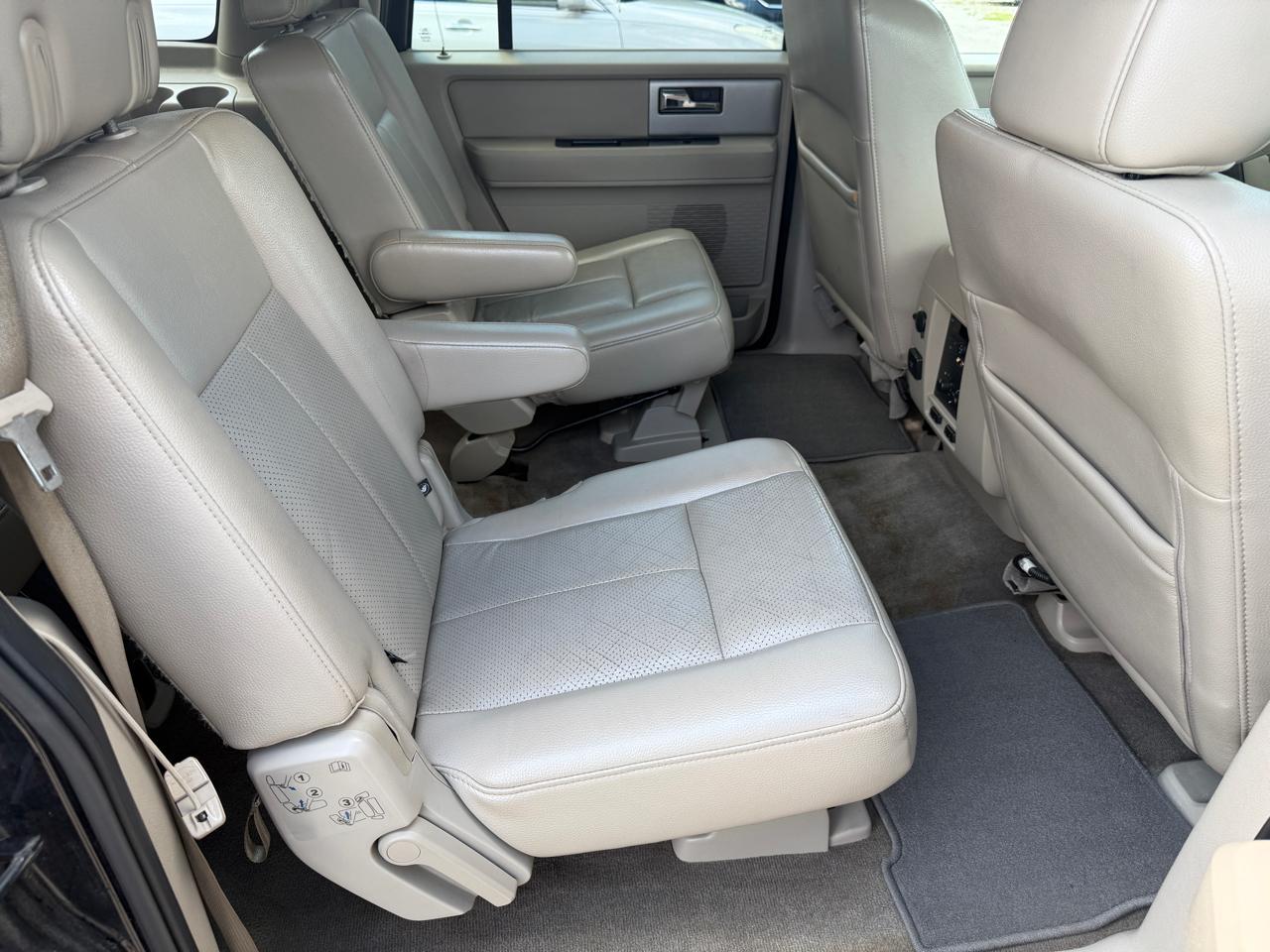 Ford Expedition EL Limited 4WD 2012