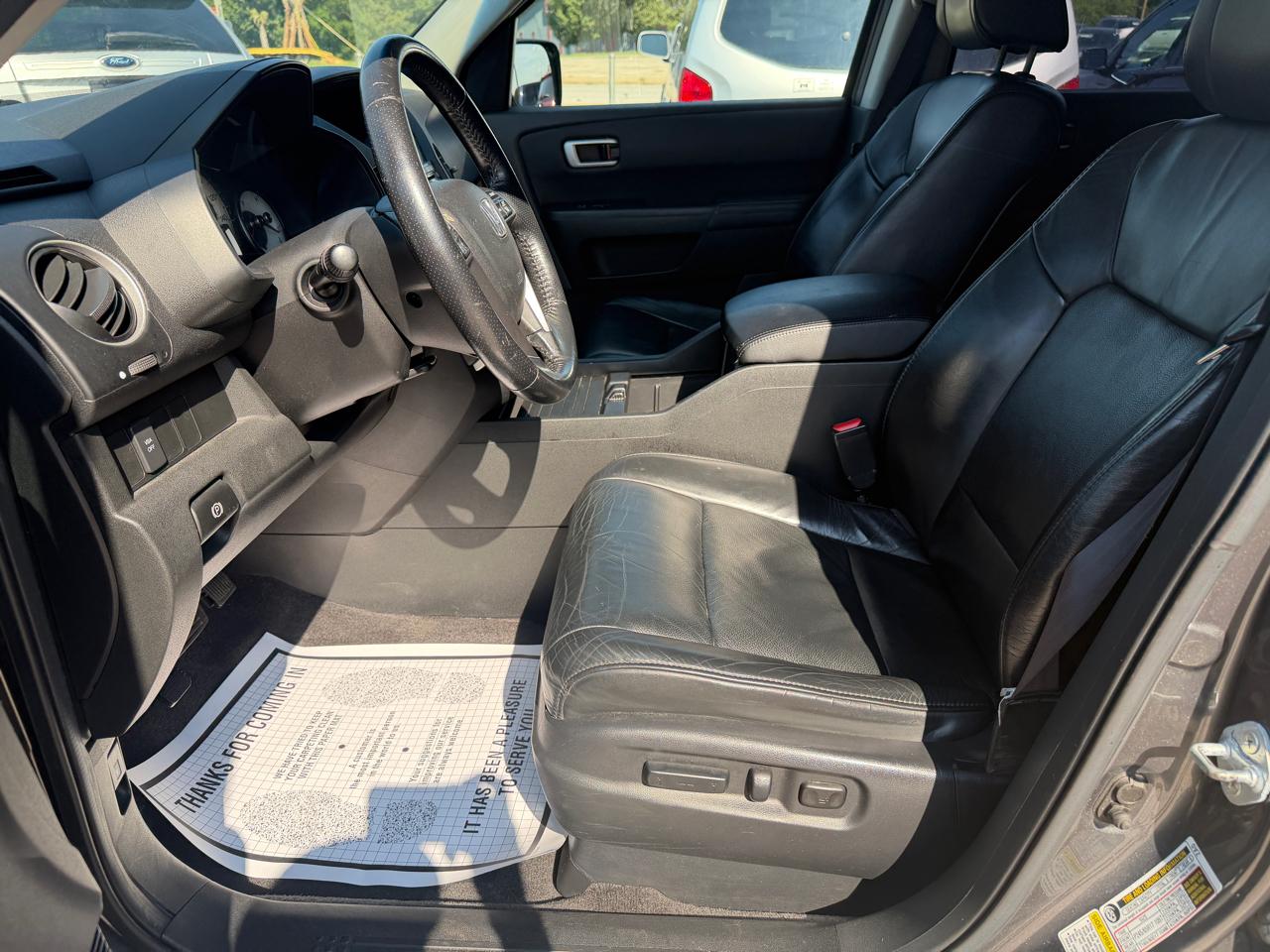 Honda Pilot EX-L 4WD 5-Spd AT 2011