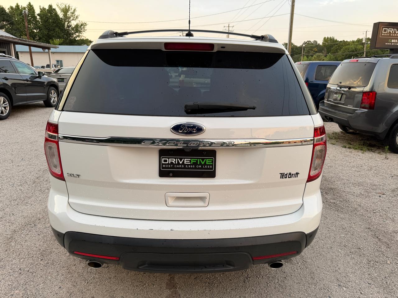Ford Explorer 2WD 4dr V6 XLT 2013
