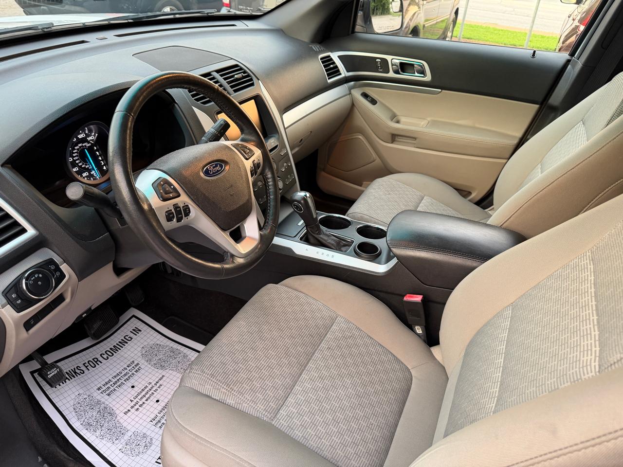 Ford Explorer 2WD 4dr V6 XLT 2013