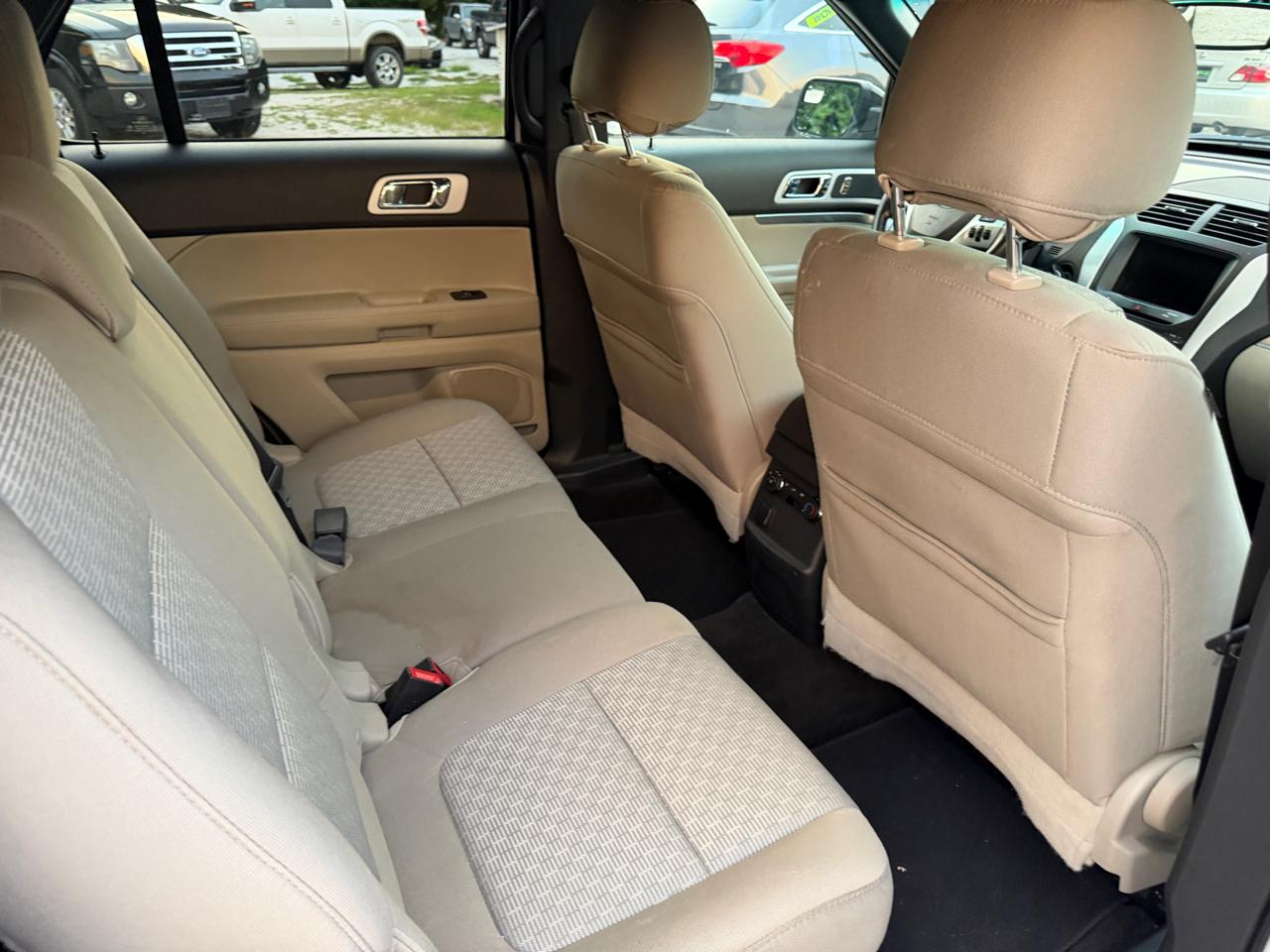 Ford Explorer 2WD 4dr V6 XLT 2013