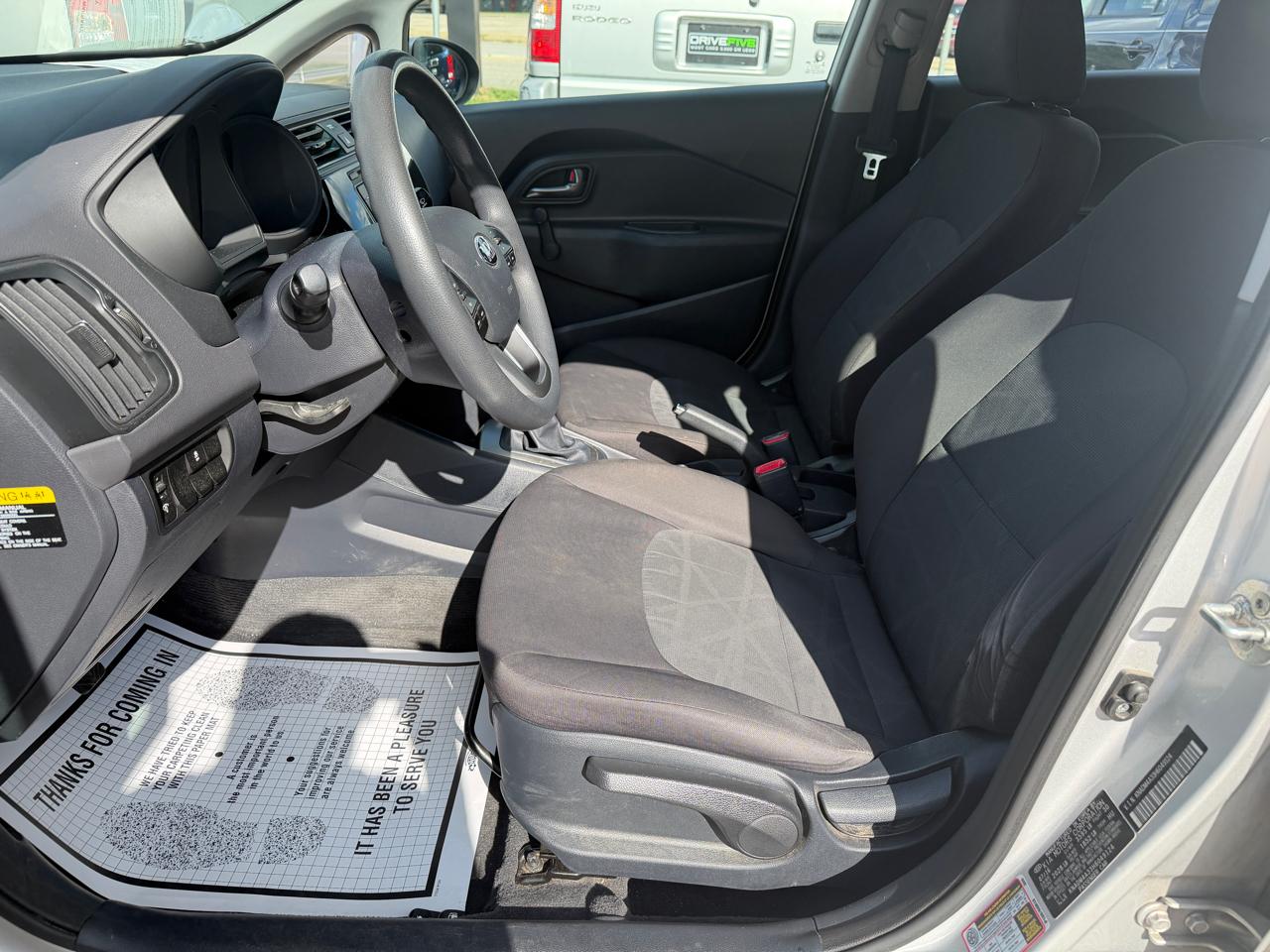 Kia Rio LX 6A 2017