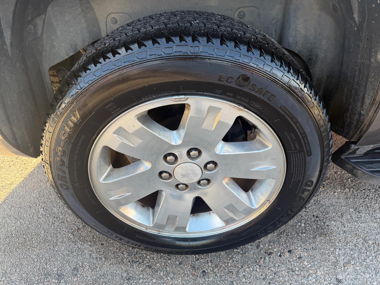 GMC Yukon SLT1 2WD 2011